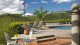 Mauá Brasil - E, que tal um mergulho na convidativa piscina com essas vistas panorâmicas?  