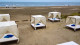 Karmairi Hotel Spa - A apenas 50 metros do hotel o Beach Club oferece conforto e luxo para curtir um dia de mar!