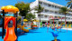 Arena Blanca Hotel - Enquanto isso, o playground, também ao ar livre, garante momentos de diversão aos pequenos.