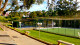 Atibaia Residence - Os esportistas vão amar as possibilidades: tem campo de futebol, quadra poliesportiva, quadra de tênis e mais.