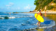 Bosque da Praia - Inclusive, mediante custo à parte, é possível solicitar aulas de surf e kitesurf para curtir. 