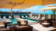 Hotel Cabo Branco Atlântico - Além de um espelho d’água com espreguiçadeiras, bar e lounges. Quer mais relax que isso?