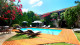 Pousada Casa de Maria - E por falar nela, a piscina é perfeita para refrescar-se, enquanto as espreguiçadeiras são ideais para um dia de sol.