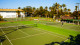 Casa Grande Resort & Spa - Ou então aproveite o salão de jogos e as quadras poliesportiva e de tênis.
