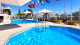 Crowne Plaza Santiago - Para divertir-se, a piscina ao ar livre com serviço de bar e vista sobre a cidade é a melhor escolha.