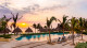 Dreams Karibana Golf Spa - Outra opção é a piscina em frente ao mar. Já imaginou os mergulhos nesses cenários?