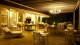 Felissimo Exclusive Hotel - À noite os ambientes ganham um toque ainda mais especial e de romantismo.