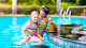 Grand Oasis Palm - Energia garantida, hora da diversão! A piscina ao ar livre de uso adulto e infantil é perfeita para curtir em família.