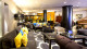 Hotel Mundial - Já o elegante S. Jorge Lobby Bar serve opções de whiskeys, drinks sofisticados e, para acompanhar, snacks e aperitivos.