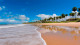 Iberostar Praia do Forte - Tudo a cerca de 80 km de Salvador, com areias brancas, dunas e piscinas naturais compondo o cenário.
