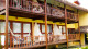 Maracuja Inn - Os telhados de palha e a madeira dão à pousada um charmoso estilo rústico!