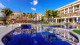 Marupiara Resort - O alto nível se mantém no lazer, em especial no complexo aquático com piscina de borda infinita, jacuzzi, etc.