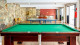Hotel Monthez - Ou de desafiar os amigos em uma partida de sinuca, carteado ou ping-pong na sala de jogos.