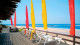 Ocaporã Hotel All-Inclusive - E também serviço de praia para curtir momentos à beira-mar.