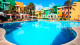 Oceani Beach Park Hotel - A 25 km de Fortaleza e à beira-mar, o Oceani Beach Park Hotel encanta a todos com design colorido e muito alto-astral!