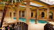 Palace Hotel Poços de Caldas - Energias recarregadas, é hora de explorar as comodidades do hotel! A primeira parada é a piscina.