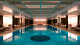 Hotel Palácio Tangará - Tem ainda piscina coberta, jacuzzi aquecida, saunas seca e a vapor e fitness center.