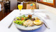 Panorama Hotel & SPA - O cardápio oferece pratos com sabores mineiros, nordestinos e outras receitas nacionais. Uma delícia!