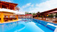 Porto Seguro Praia Resort - Desfrute de tudo que é oferecido. As piscinas para adultos e crianças são apenas a primeira das possibilidades.