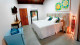 Pousada Villa Maeva Itacaré - Além da varanda, os quartos contam com TV 32”, AC, frigobar, secador de cabelo e amenities.