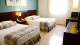 Quality Hotel Marília - Para completar, quatro opções de acomodações de 30 m², equipadas com TV, AC, frigobar e secador de cabelo.
