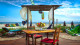 Rancho do Peixe - As delícias se estendem até a praia com o beach bar, que durante o dia serve drinks e refeições leves...