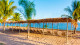 Resort da Ilha - O lazer começa desde o rio, com praia de água doce exclusiva para hóspedes e com serviço de praia.