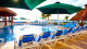 Royal Solaris Cancun - Nem mesmo os drinks são motivo para sair da piscina.