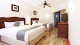 Sandos Caracol Eco Resort - Por fim, descanse na acomodação! O apartamento Standard, na Family Section, possui varanda, TV, AC, frigobar e mais.