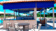 Santa Eliza Eco Resort - Já o bar molhado, na área da piscina, prepara bebidas, petiscos e lanches.