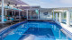 Hotel Pousada Brava Club - Para refrescar, além da praia, estão ao dispor duas piscinas ao ar livre.