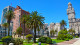 Smart Hotel Montevideo - No Bairro das Artes, no centro, o hotel está 400 m da Plaza Independencia e a duas quadras da Av. 18 de Julio.