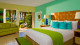 Sunscape Curaçao Resort - Já o conforto tem sua vez na acomodação de 31 m² equipada com AC, TV, frigobar, máquina de café e mais.