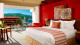 Sunscape Puerto Vallarta - Por fim, o descanso é no apartamento Deluxe, com 32 m², TV, AC, frigobar e secador de cabelo.