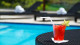 Tietê Resort - E, na hora de relaxar, peça o seu drink favorito no quiosque da piscina.