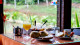 Pousada Valle dos Pássaros - Além do indispensável buffet de café da manhã incluso na tarifa, servido no restaurante da estada.
