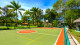 Vila Angatu Eco Resort & Spa - Além do total de quatro quadras, uma delas poliesportiva, duas de tênis e uma de areia.