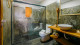 Vila Aty Lodge - Além de um espaçoso banheiro equipado com amenities.