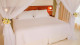 Villa dos Corais Pousada - Os quartos estão plenamente equipados com TV, AC, cofre, frigobar, secador de cabelo e amenities.