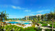 Westin Punta Cana Resort - Que tal passar o dia se bronzeando na piscina enquanto aprecia o mar?