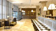 Windsor Marapendi - O luxo se faz presente desde o check-in! Recepção no majestoso lobby, coberto por mármores nobres. 
