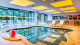Wyndham Gramado Resort - Já nos dias mais frios, as duas piscinas cobertas e aquecidas, uma delas para uso infantil, são ideais.