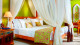Zorah Beach Hotel - As comodidades se iniciam no conforto dos quartos. São apenas 23 acomodações, proporcionando clima intimista.